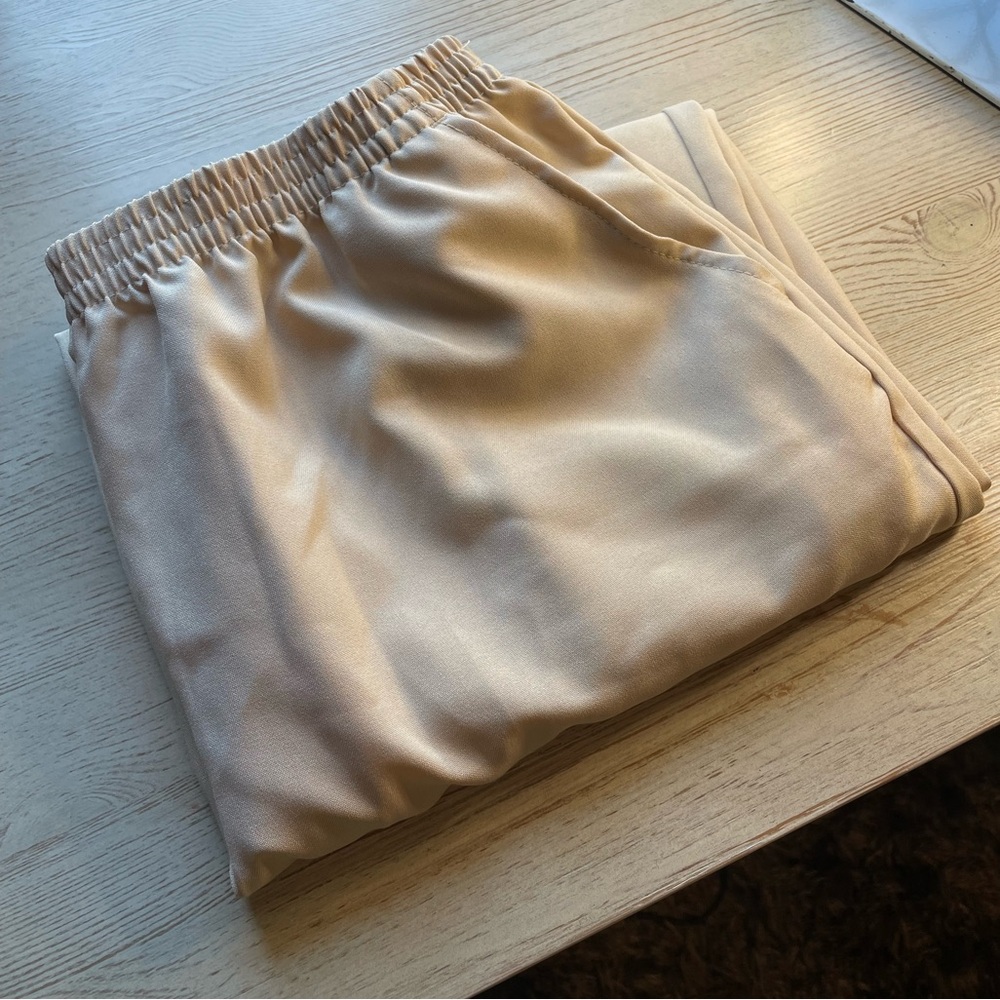 Blair Size 18PS Tan Pants w/ Elastic Waistband
